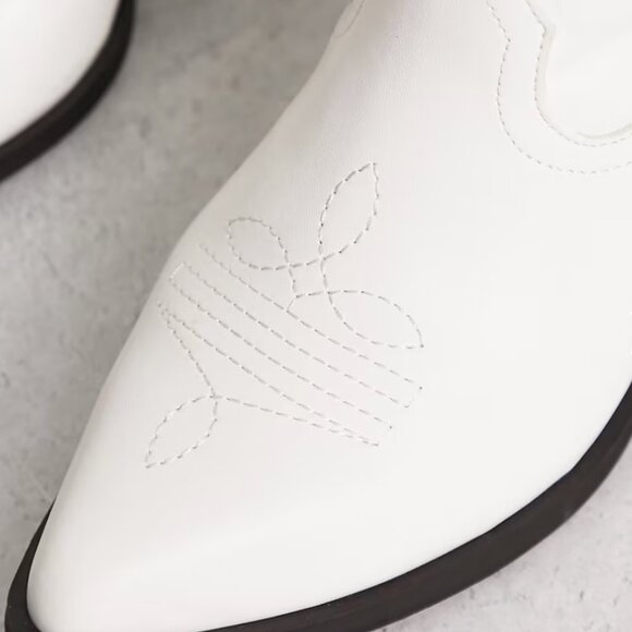 White Cowboy Boots – Wide Fit, Size 8 - never worn - Picture 3 of 8